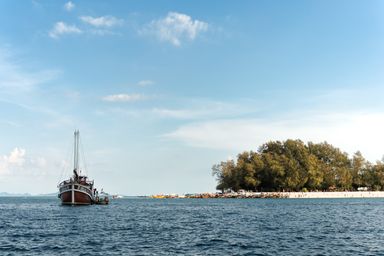 4 Island Tour